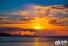 11月11日，浮山湾日出时的朝霞。拍摄/修相科