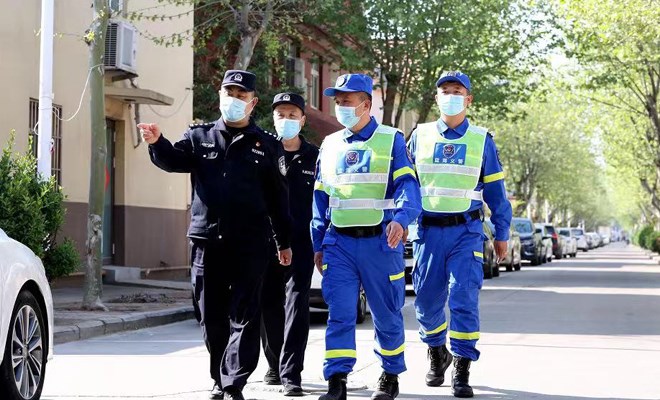 黄岛警方的得力助手 百名“蓝海义警”助力平安建设