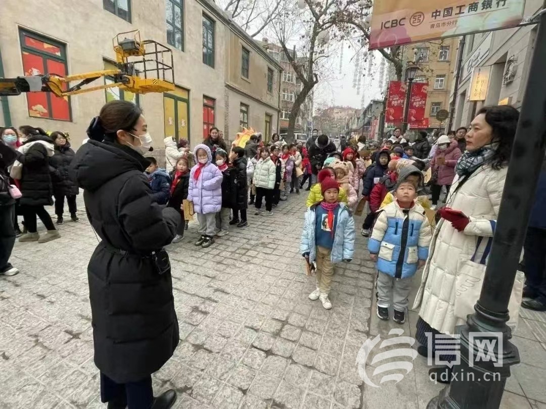 “行走的课堂”持续升温 青岛市南区探索研学新模式