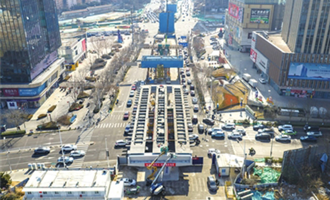 青岛双山隧道及南延配套工程首跨钢箱梁成功架设