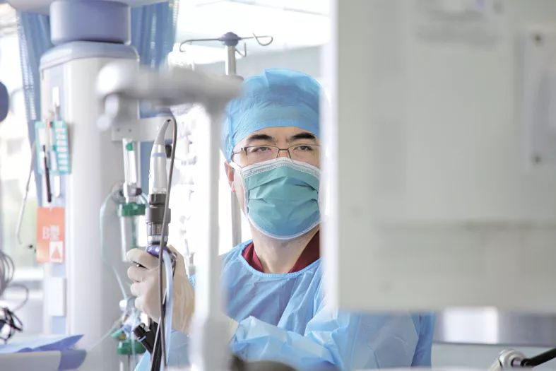 "有温度的医者"风采录|郭勇:与死神赛跑的"生命卫士"