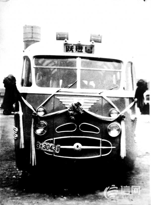 1958年"跃进号"车型(来源:隧道巴士)