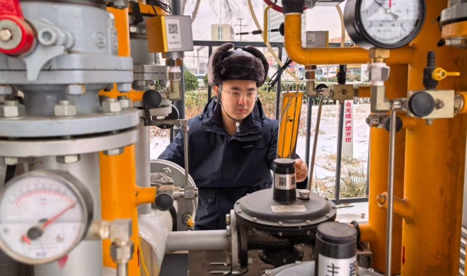 寒潮来袭 全链条坚守为岛城筑牢“暖冬防线”