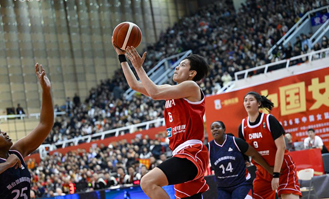 中国女篮119:74胜国际女篮联队 取得热身赛两连胜