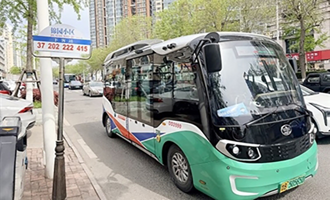 5月1日至10月8日期间 青岛这17条公交实行季节性延时