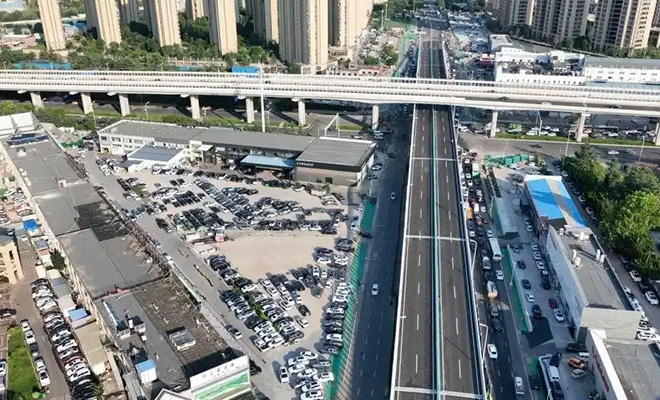 青岛长沙路打通工程主线桥梁已经完成 正实施地面道路，计划今年9月建成