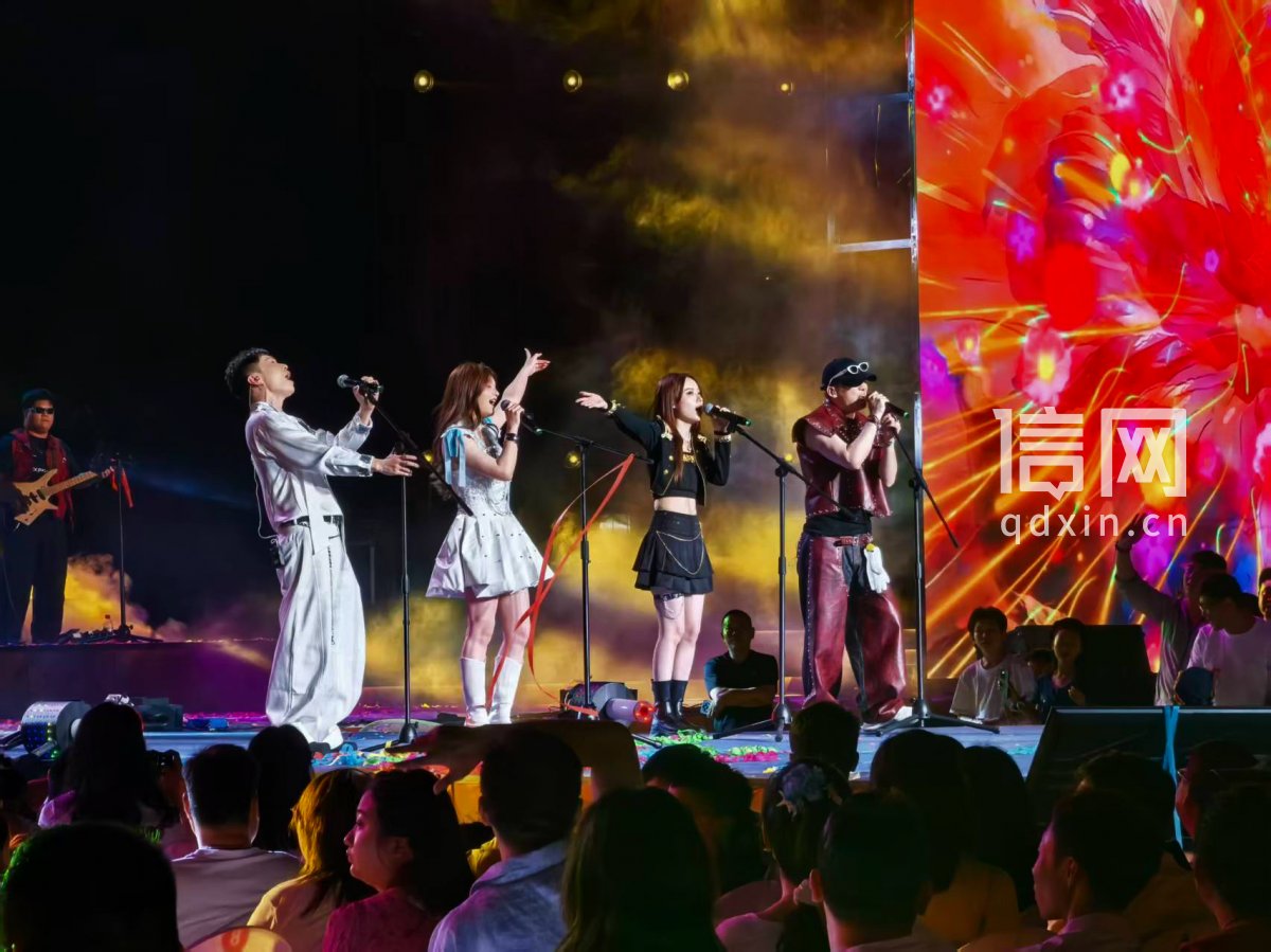 演唱会现场。（来源：金沙滩啤酒城）