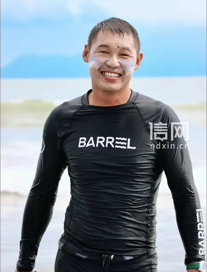 浪行者俱乐部常态化开展海上应急训练。（来源：受访者）