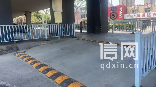 李沧区黑龙江路九水路桥下停车场（泊位44个）。（来源：青岛市住房和城乡建设局）