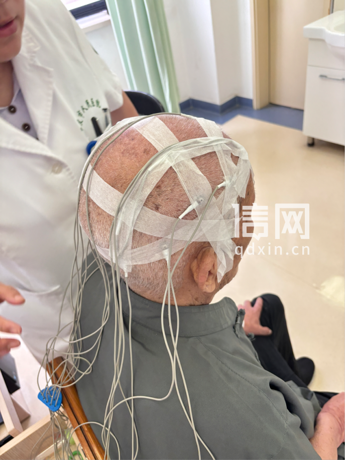 动态脑电图。（来源：平度市人民医院）