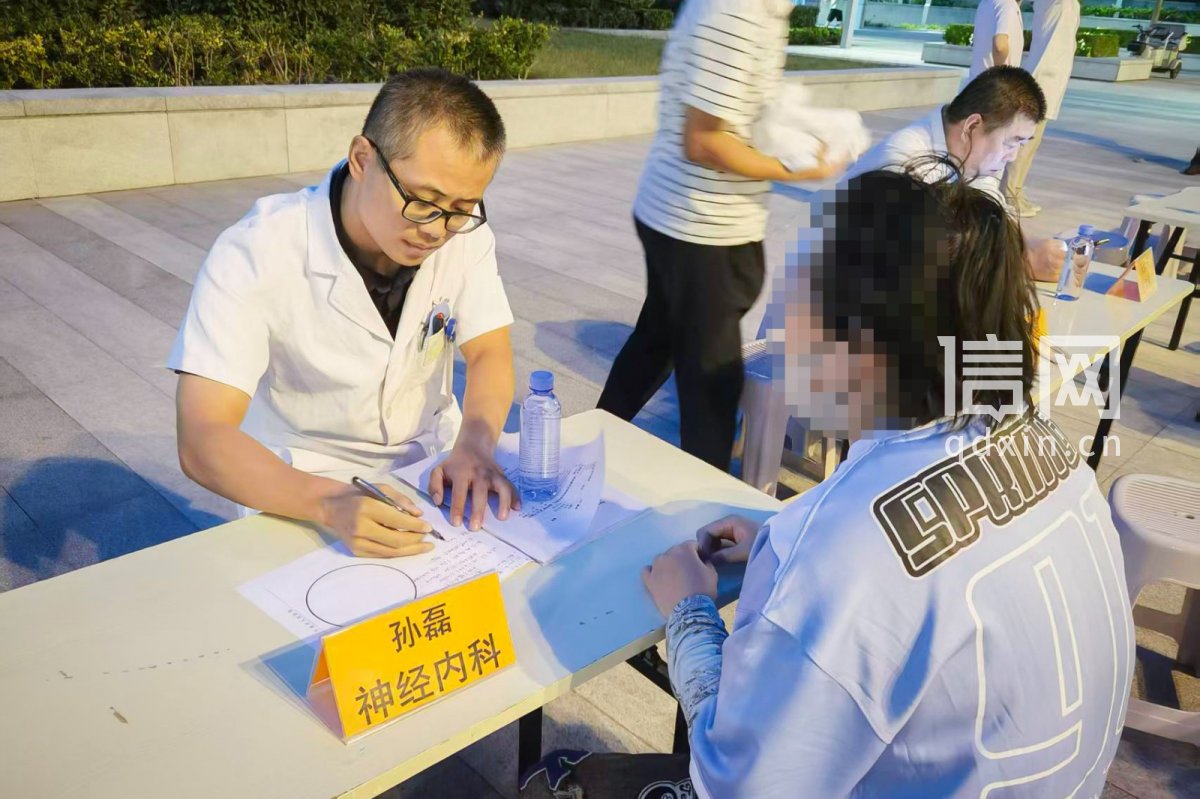 平度市人民医院扎实推进“服务百姓健康行动”义诊周活动。（来源：平度市人民医院）